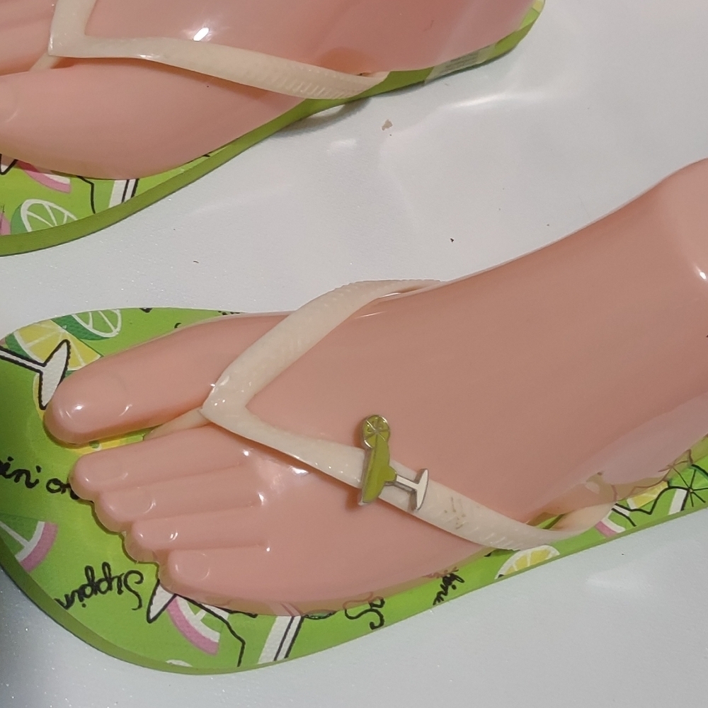 Stylish Cream Flip-Flops for Women - Picture 2 of 8